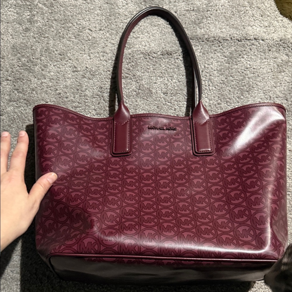 Michael Kors Maroon Logo-Print Tote - Picture 2 of 8